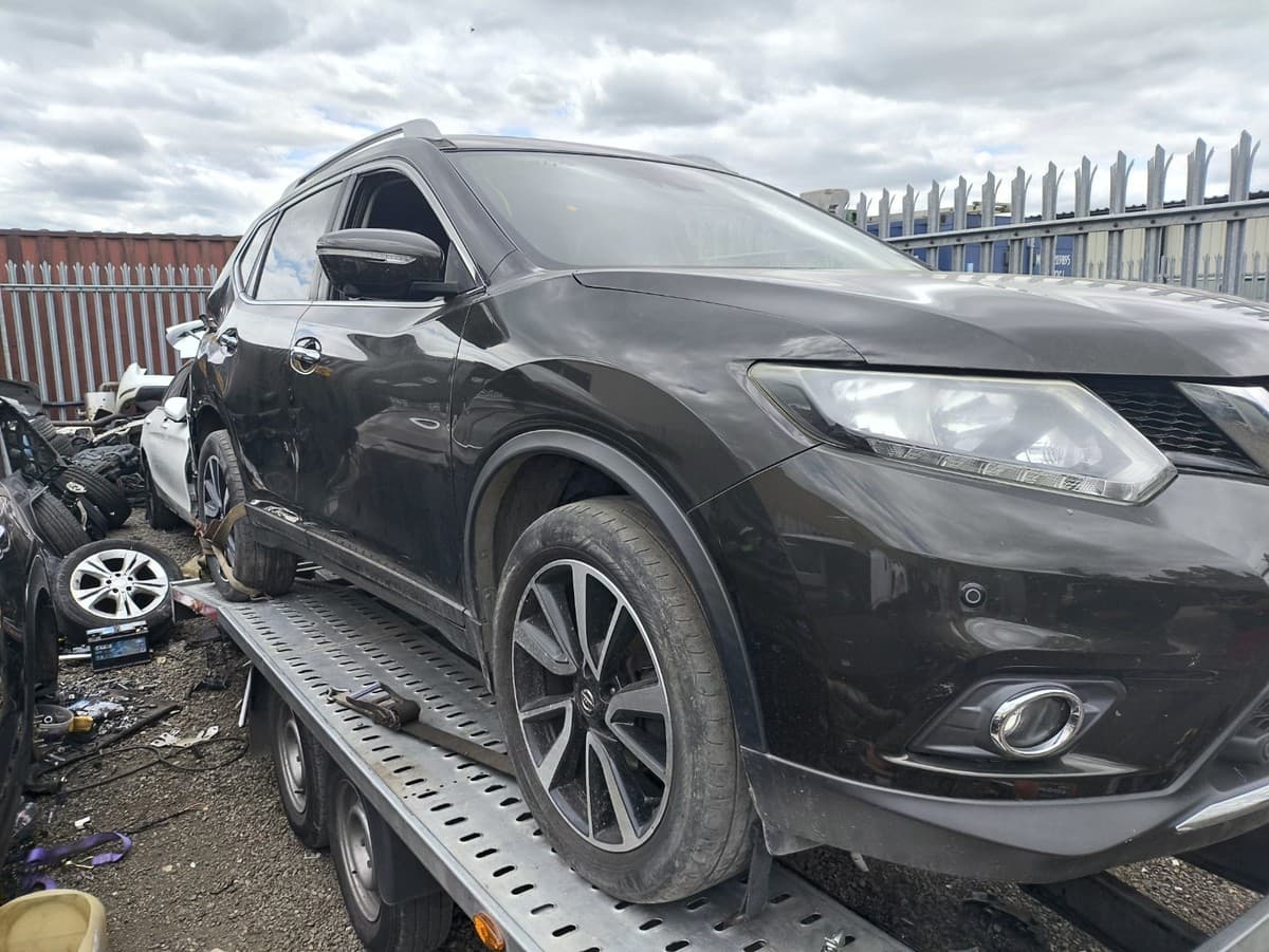 Nissan X-Trail Wreckers
