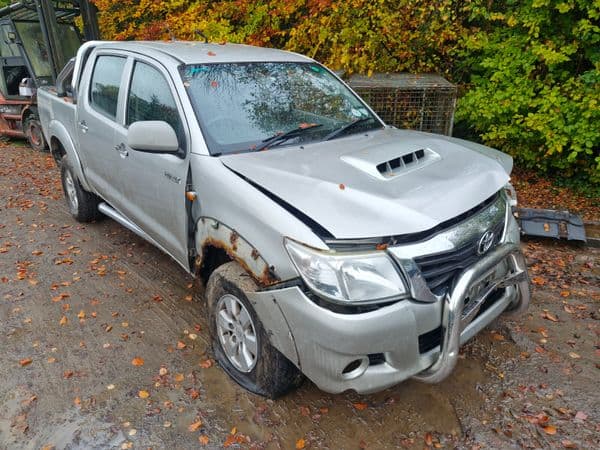 Toyota Hilux Wreckers