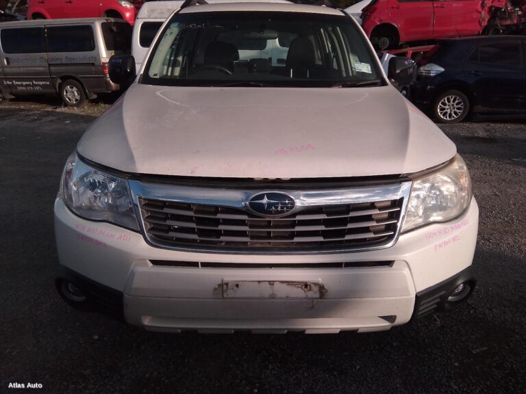 wrecking subaru forester