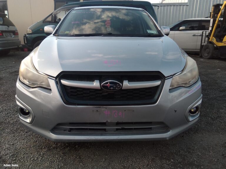 wrecking subaru impreza