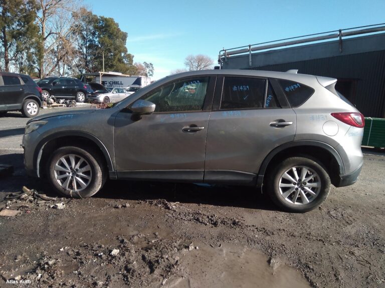 wrecking mazda cx 5