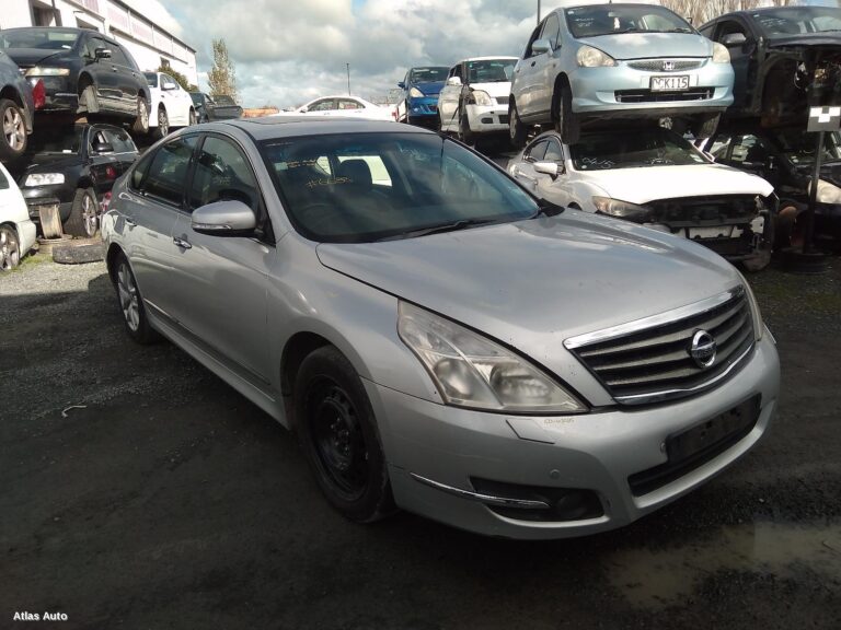 nissan maxima wreckers