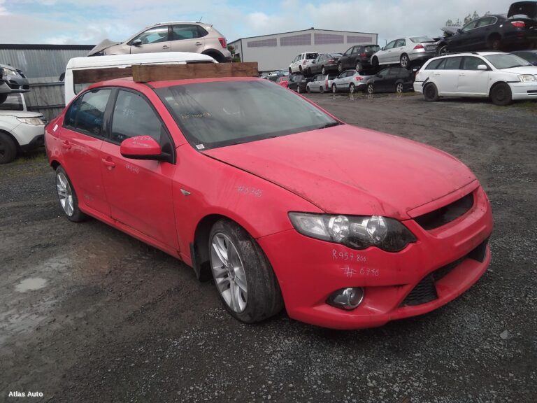 wrecking ford falcon