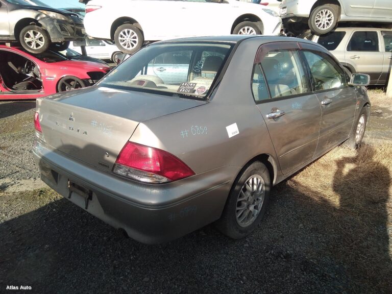 mitsubishi cedia wreckers hamilton