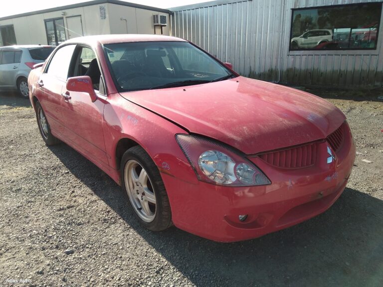wrecking mitsubishi verada
